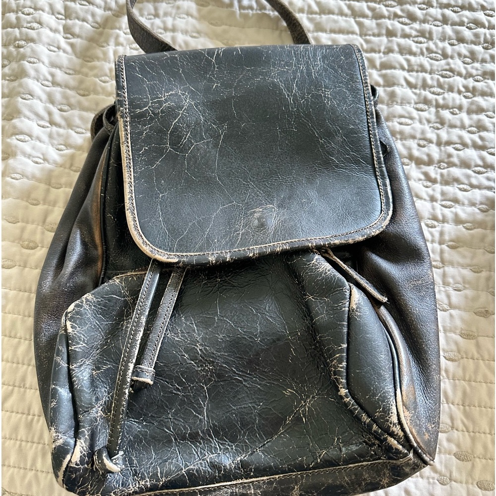 Bedstu black distressed leather backpack